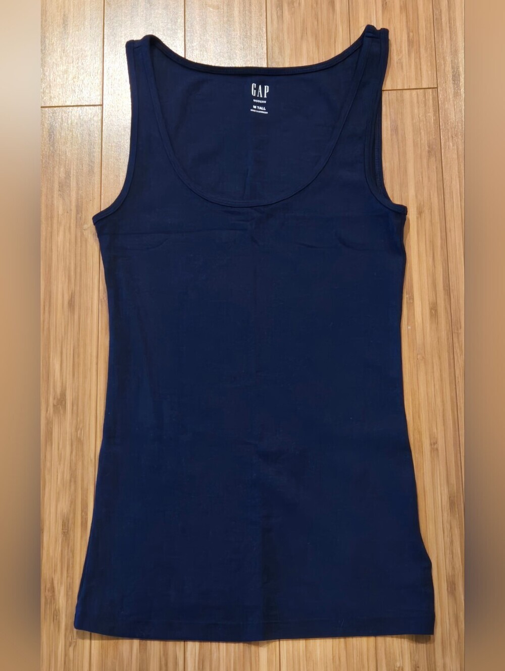 GAP Women's Dark Navy Scoop Neck Tank